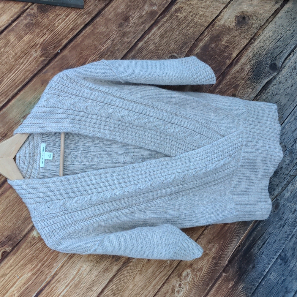 Banana Republic Pullover wool blend Brown Taupe Beige women's sweater Small